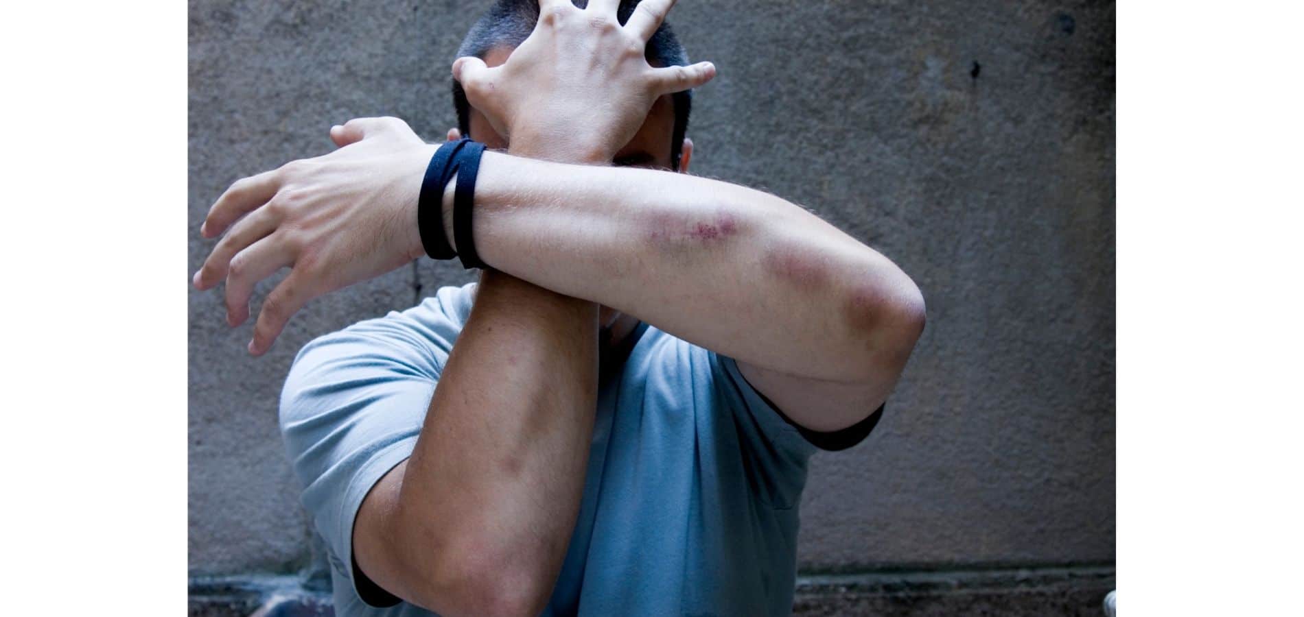 Do Goalkeepers Wear Padding? (Quick Read) Soccer Whizz