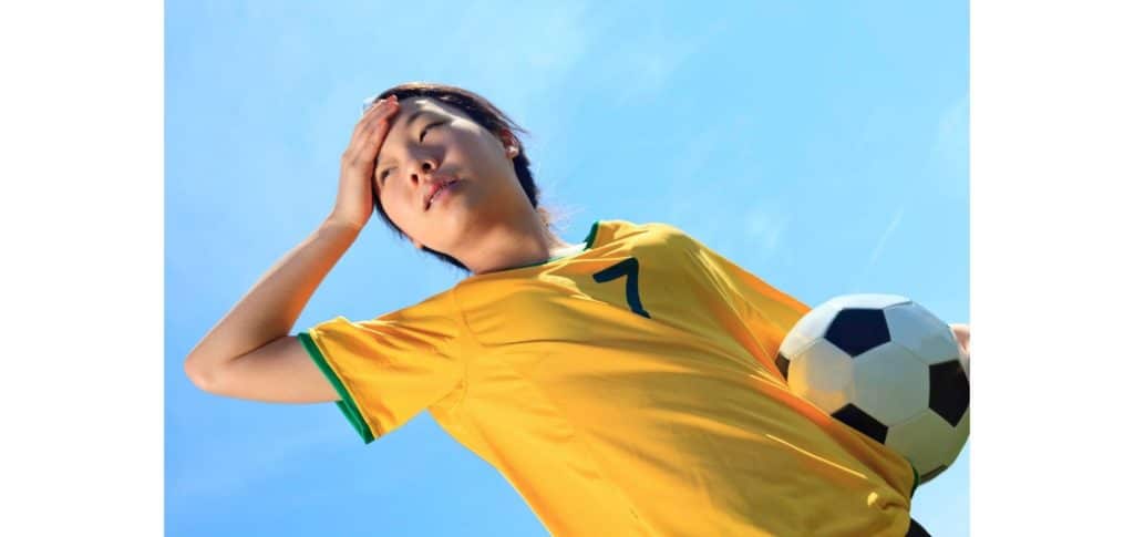 why soccer referees wear hats - high temperatures