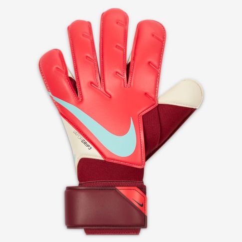 goalkeeper gloves that alisson uses - nike vapor grip3 siren red dynamic blue