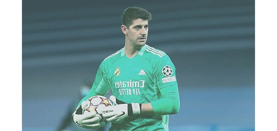 thibaut courtois - professional goalkeeper who gets new gloves every 3 to 4 games
