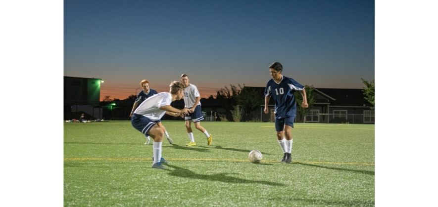 why soccer players are skinny - flexibility demands of gameplay