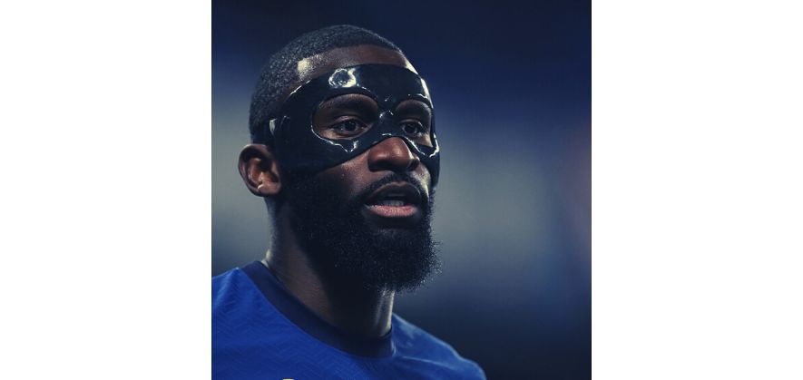 soccer player wearing mask - antonio rudiger