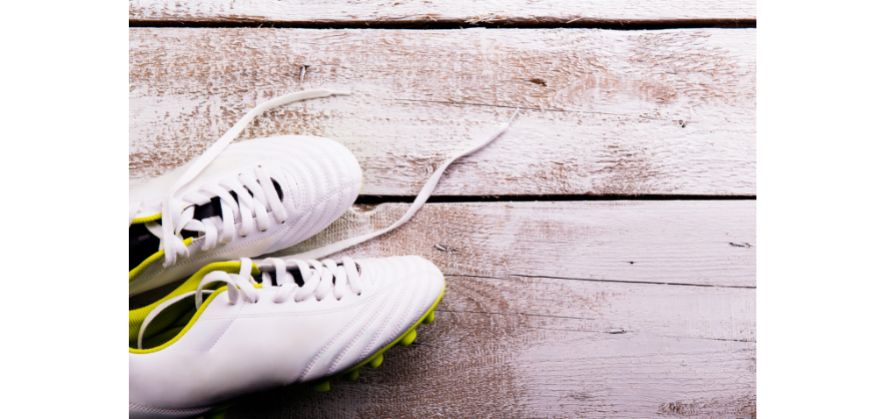 why soccer players get cramps - tight soccer gear